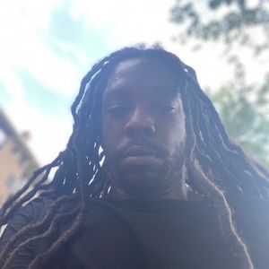 Meet your Posher, Diego